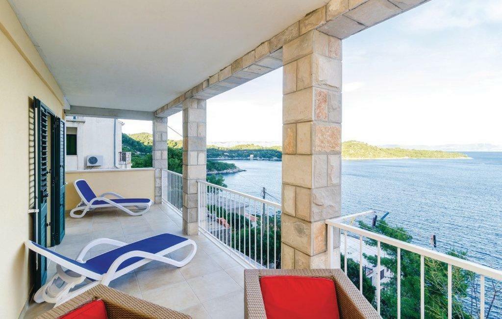 Adriatic - Apartment With Jacuzzi Sobra Bagian luar foto