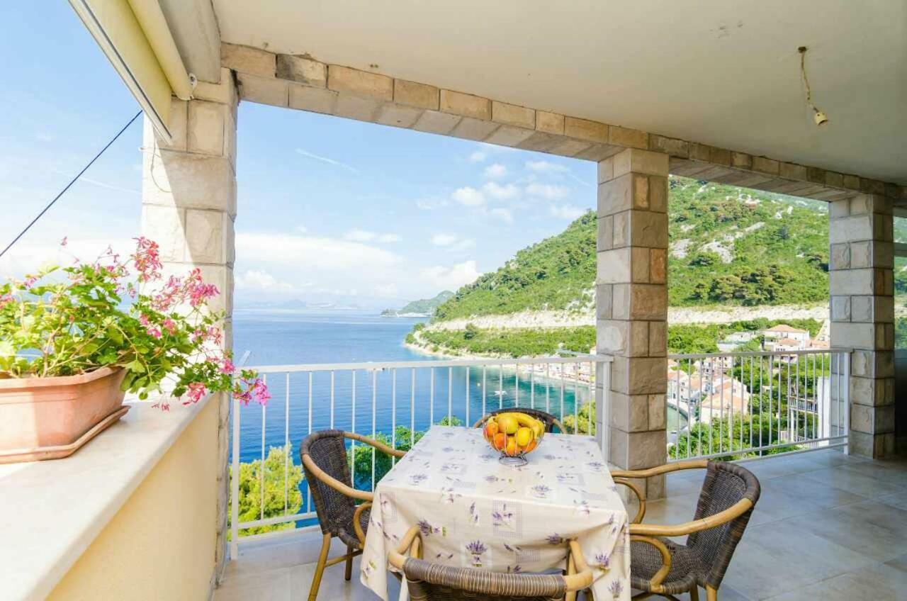 Adriatic - Apartment With Jacuzzi Sobra Bagian luar foto